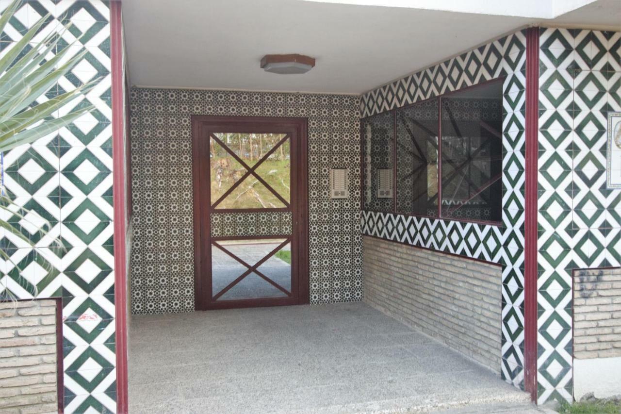 Bonito apart. con PARKING Y PISCINA Mairena del Aljarafe Esterno foto