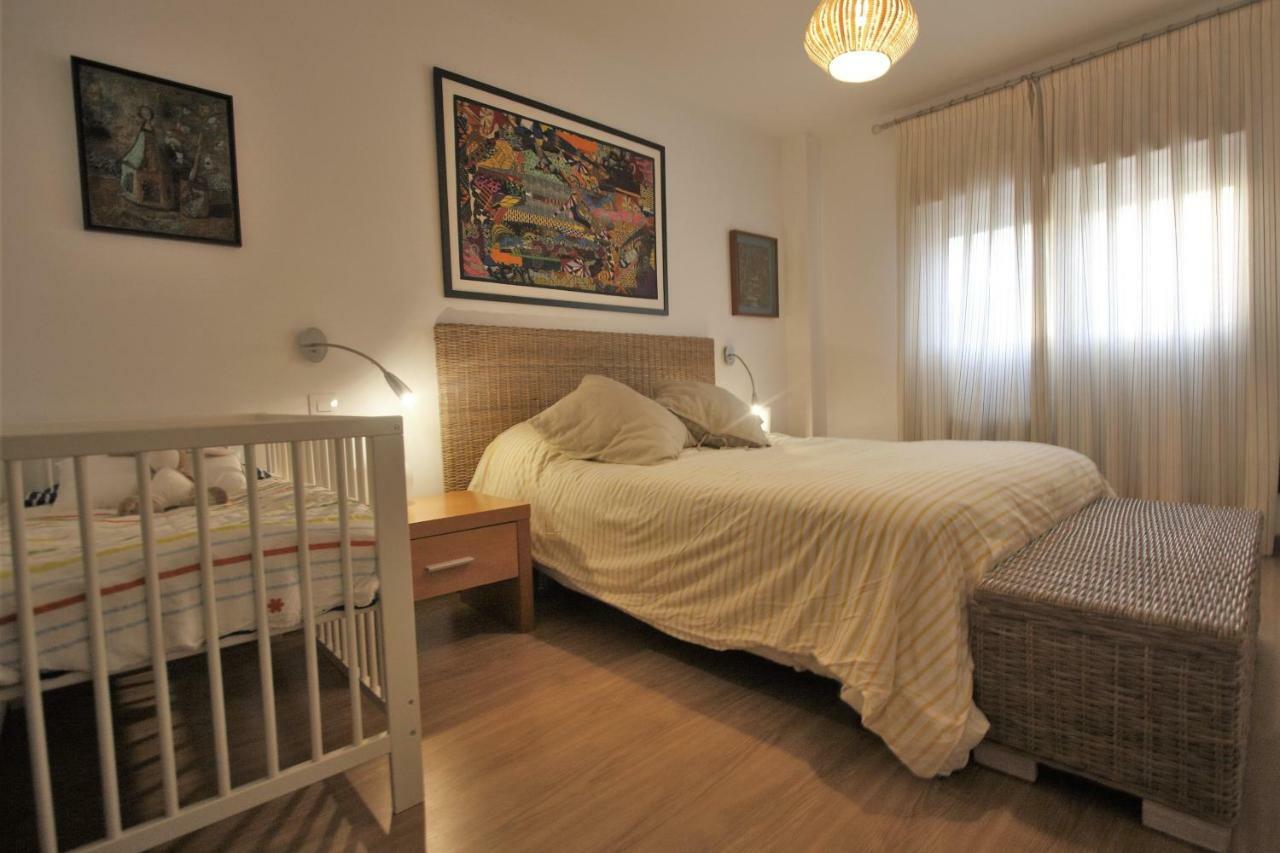 Bonito apart. con PARKING Y PISCINA Mairena del Aljarafe Esterno foto